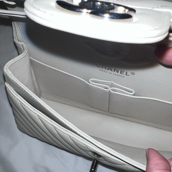 Pre-owned Chanel Classic Double Flap - Small - Picture 10 of 13